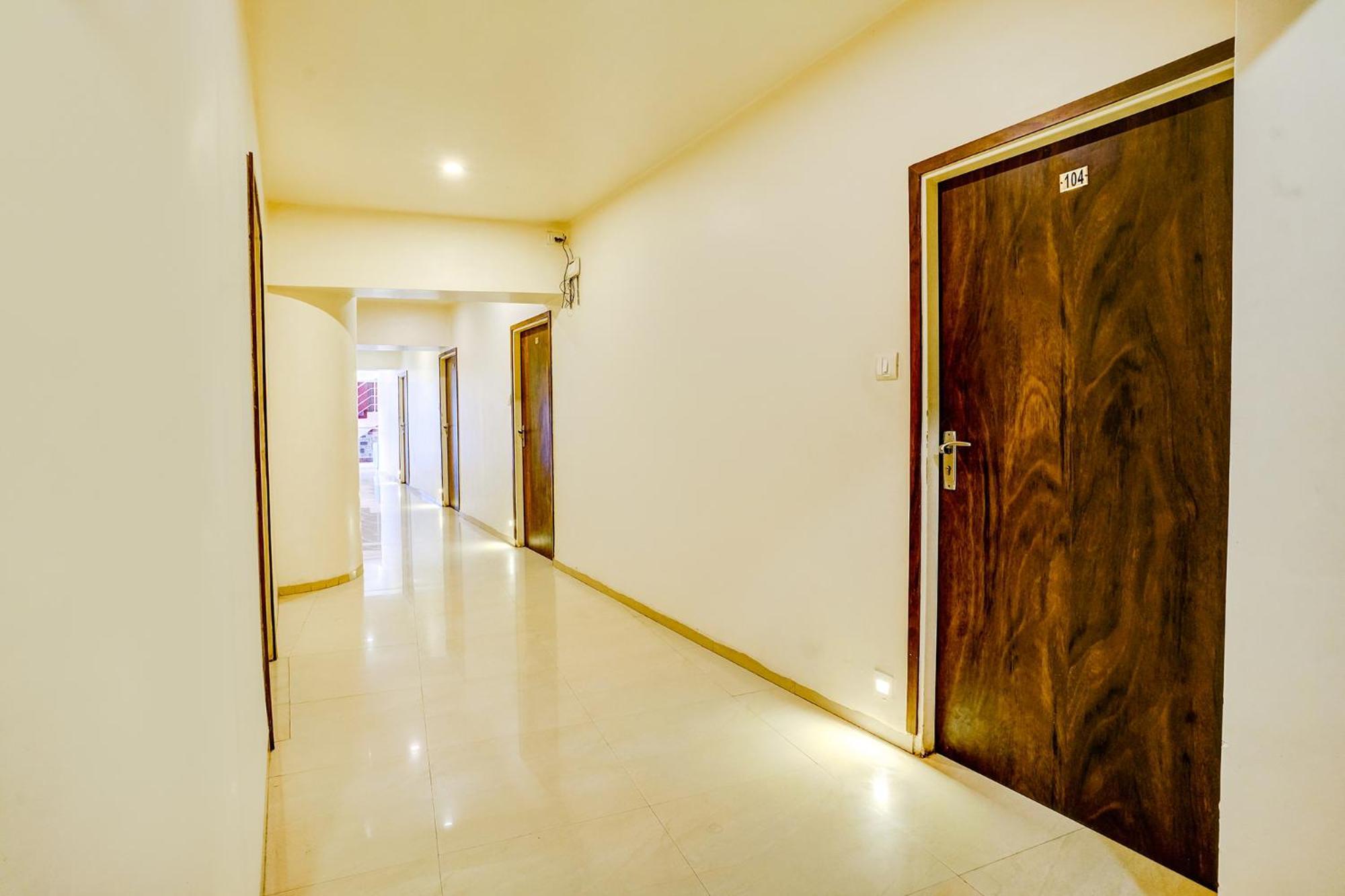 Hotel Naivedhya By Kwality Inn Thane Ngoại thất bức ảnh
