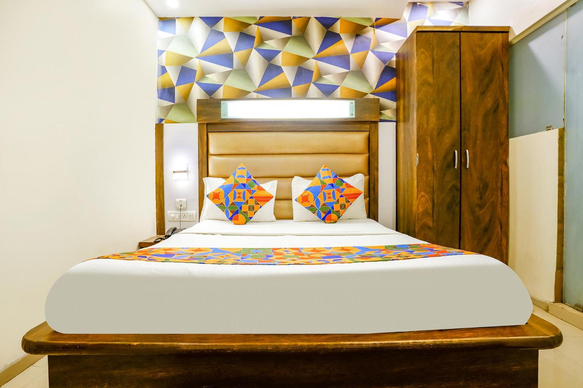 Hotel Naivedhya By Kwality Inn Thane Ngoại thất bức ảnh