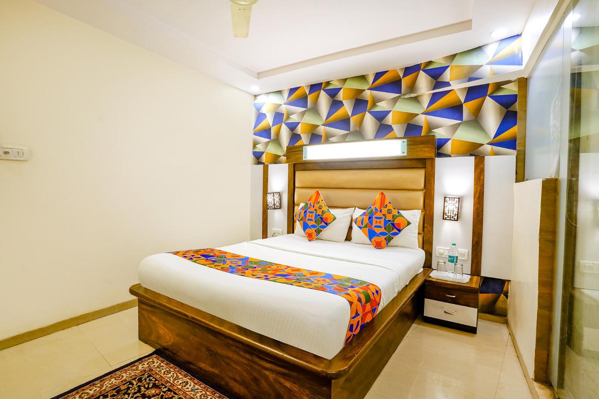 Hotel Naivedhya By Kwality Inn Thane Ngoại thất bức ảnh
